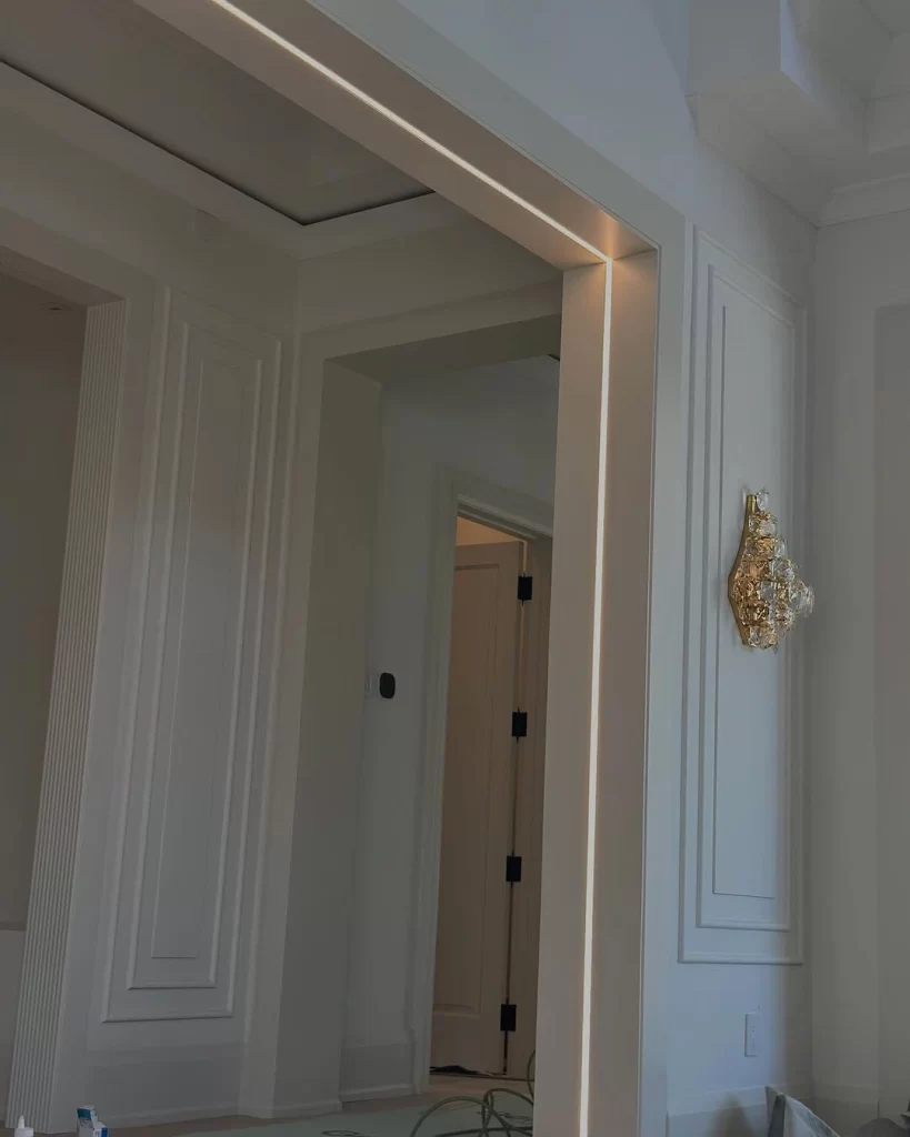 Wainscoting panels, Wainscoting installation, Modern wainscoting ideas, Wall paneling vs wainscoting, Custom wainscoting design, Wainscoting installation Brampton, Custom wainscoting Mississauga, Wall paneling services GTA.